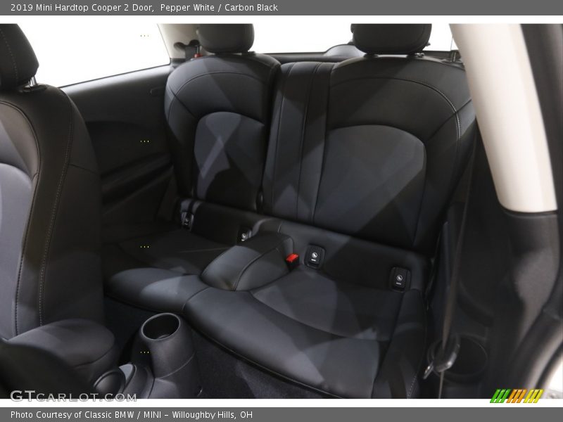 Pepper White / Carbon Black 2019 Mini Hardtop Cooper 2 Door