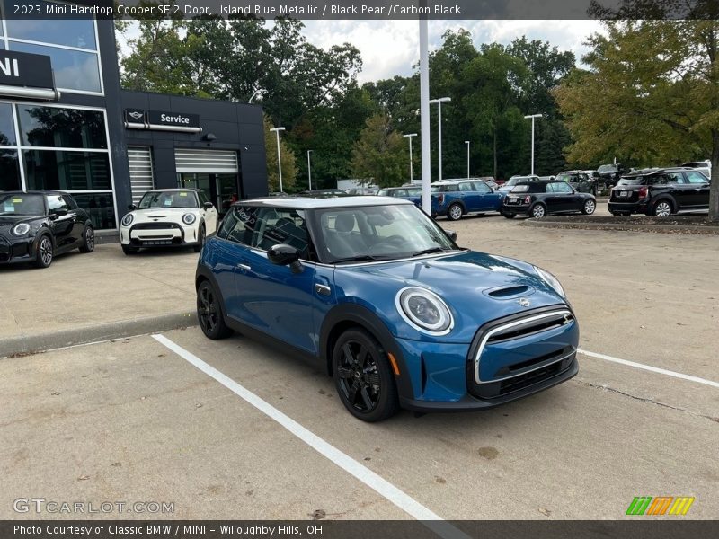 Front 3/4 View of 2023 Hardtop Cooper SE 2 Door