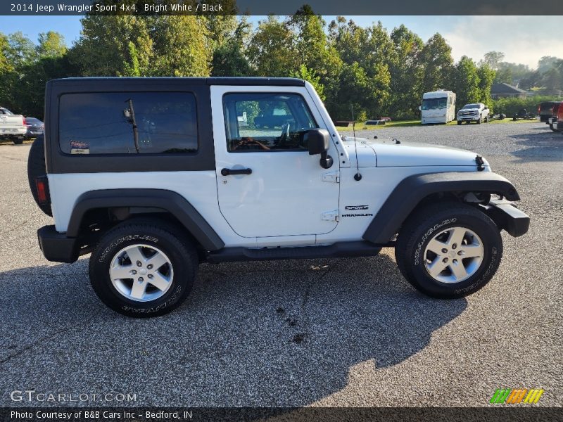 Bright White / Black 2014 Jeep Wrangler Sport 4x4