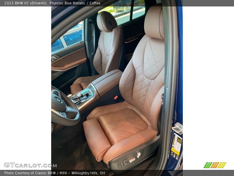 Phytonic Blue Metallic / Coffee 2023 BMW X5 xDrive40i