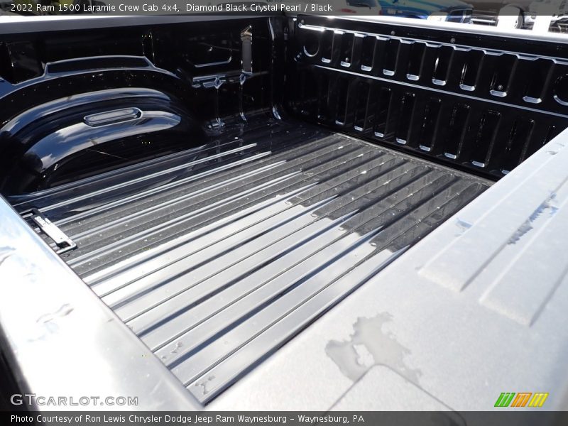 Diamond Black Crystal Pearl / Black 2022 Ram 1500 Laramie Crew Cab 4x4