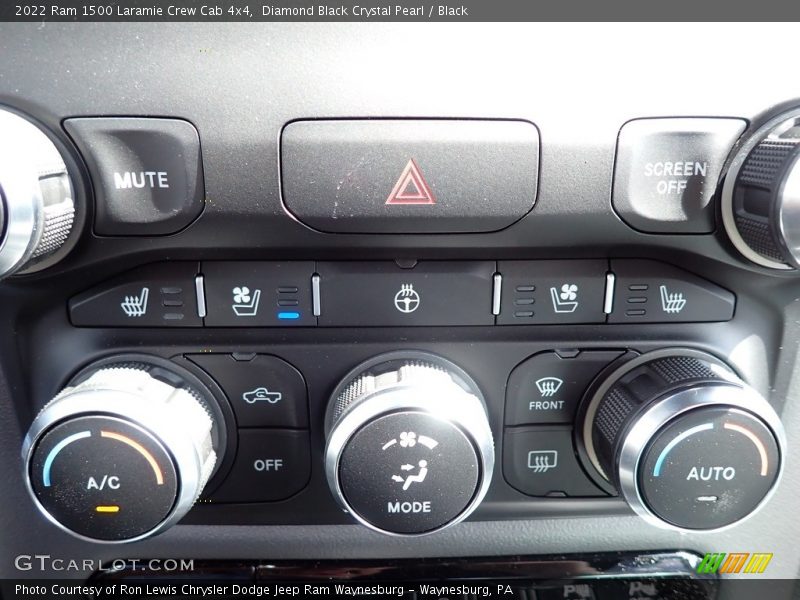 Diamond Black Crystal Pearl / Black 2022 Ram 1500 Laramie Crew Cab 4x4