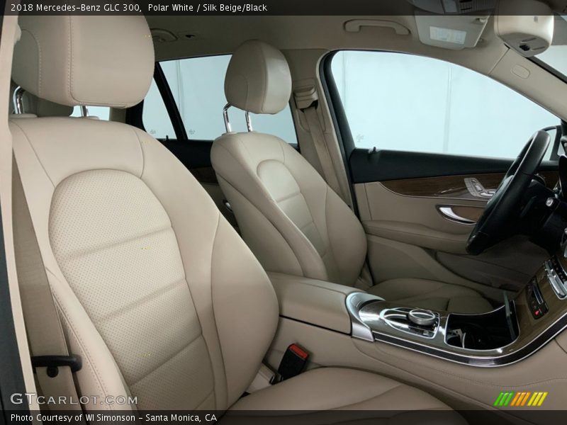 Polar White / Silk Beige/Black 2018 Mercedes-Benz GLC 300