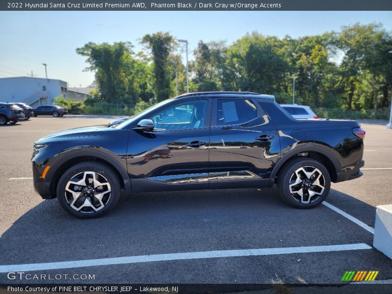  2022 Santa Cruz Limited Premium AWD Phantom Black