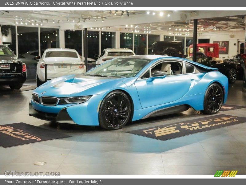 Crystal White Pearl Metallic / Giga Ivory White 2015 BMW i8 Giga World
