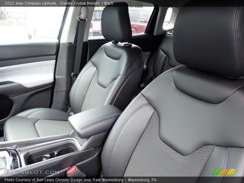 Granite Crystal Metallic / Black 2022 Jeep Compass Latitude
