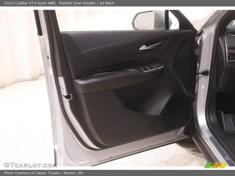 Radiant Silver Metallic / Jet Black 2020 Cadillac XT4 Sport AWD