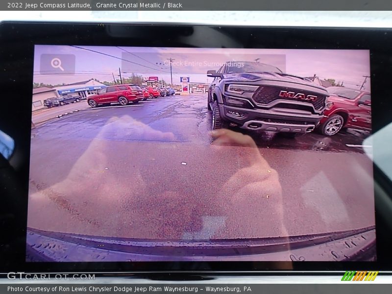Granite Crystal Metallic / Black 2022 Jeep Compass Latitude
