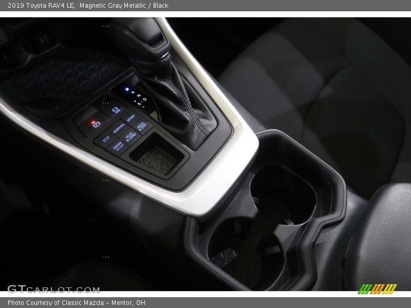 Magnetic Gray Metallic / Black 2019 Toyota RAV4 LE