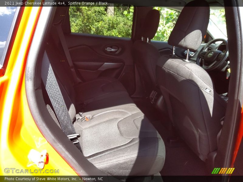 Spitfire Orange / Black 2021 Jeep Cherokee Latitude 4x4