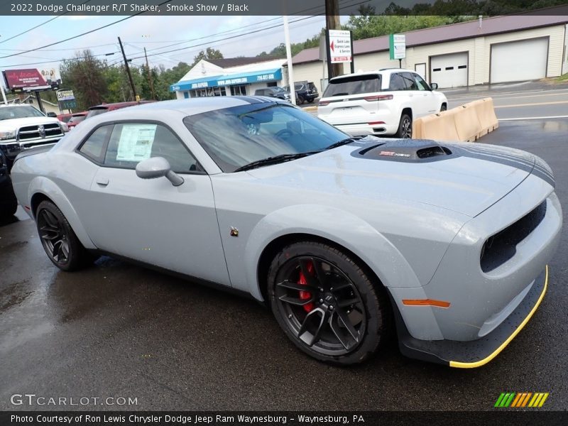 Front 3/4 View of 2022 Challenger R/T Shaker