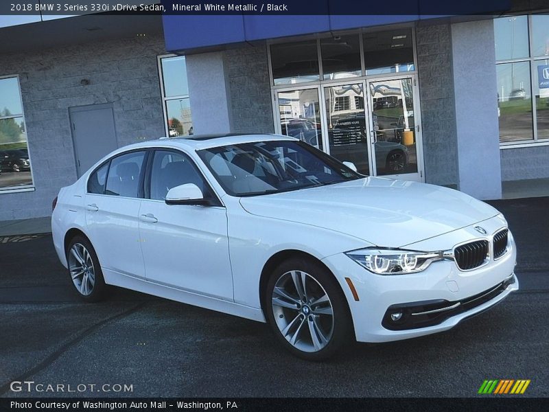 Mineral White Metallic / Black 2018 BMW 3 Series 330i xDrive Sedan