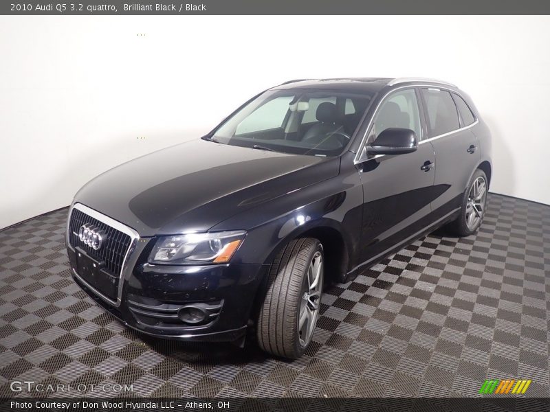 Brilliant Black / Black 2010 Audi Q5 3.2 quattro