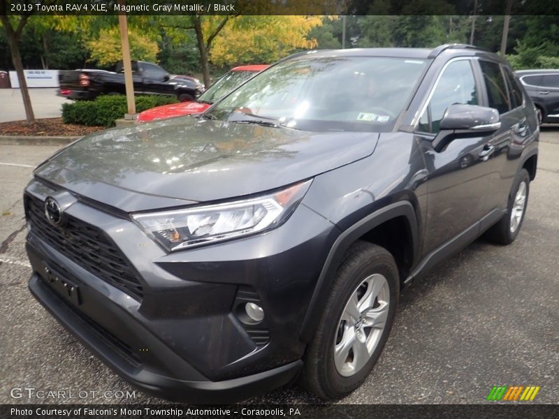 Magnetic Gray Metallic / Black 2019 Toyota RAV4 XLE