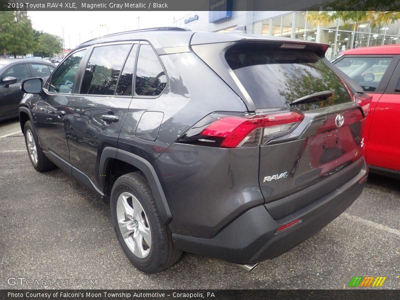 Magnetic Gray Metallic / Black 2019 Toyota RAV4 XLE
