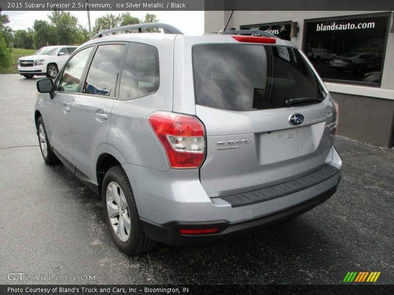 Ice Silver Metallic / Black 2015 Subaru Forester 2.5i Premium
