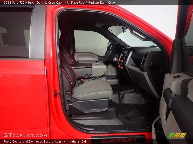 Race Red / Medium Earth Gray 2022 Ford F250 Super Duty XL Crew Cab 4x4
