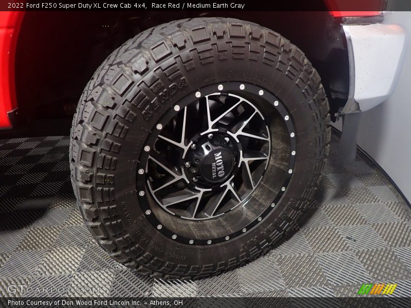 Race Red / Medium Earth Gray 2022 Ford F250 Super Duty XL Crew Cab 4x4