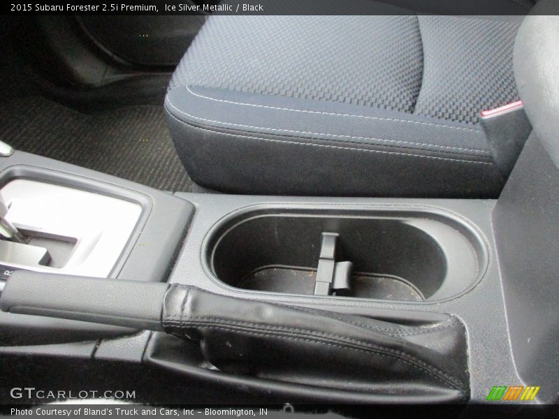 Ice Silver Metallic / Black 2015 Subaru Forester 2.5i Premium