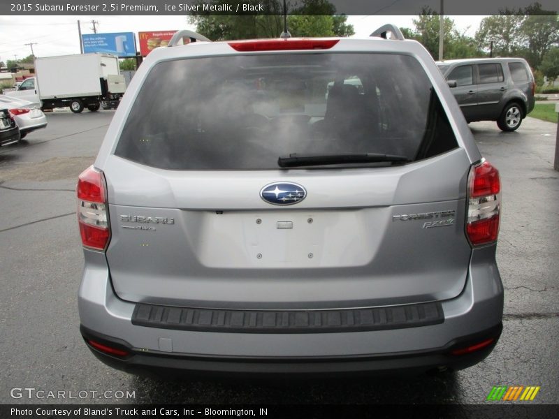 Ice Silver Metallic / Black 2015 Subaru Forester 2.5i Premium