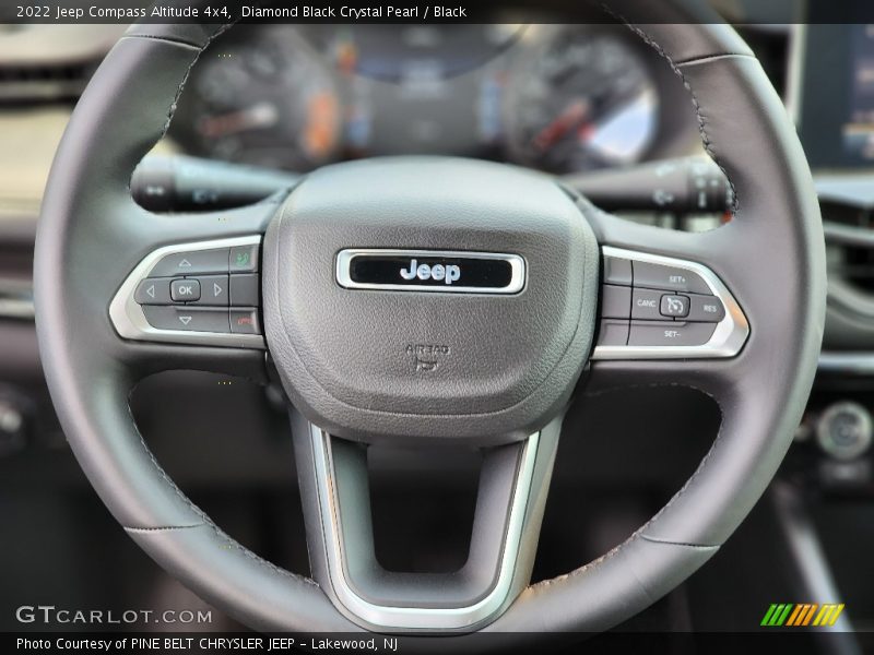  2022 Compass Altitude 4x4 Steering Wheel