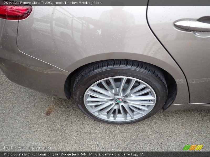 Imola Titanium Metallic / Black 2019 Alfa Romeo Giulia Ti AWD