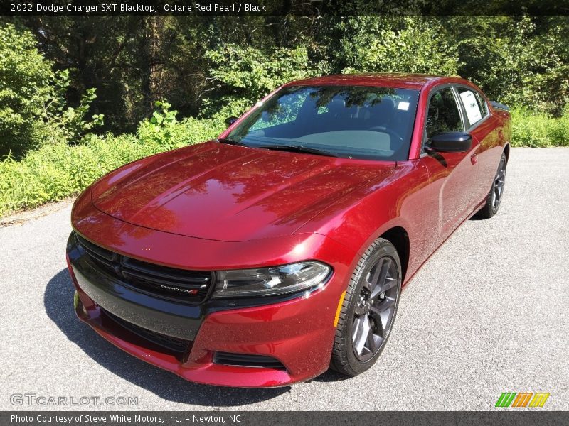 Octane Red Pearl / Black 2022 Dodge Charger SXT Blacktop