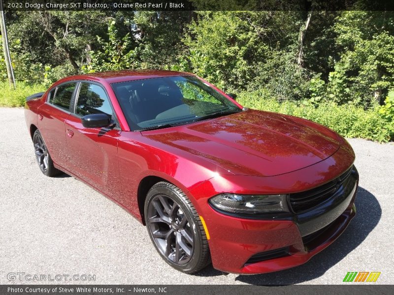 Octane Red Pearl / Black 2022 Dodge Charger SXT Blacktop
