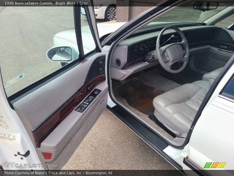 Bright White / Gray 1998 Buick LeSabre Custom