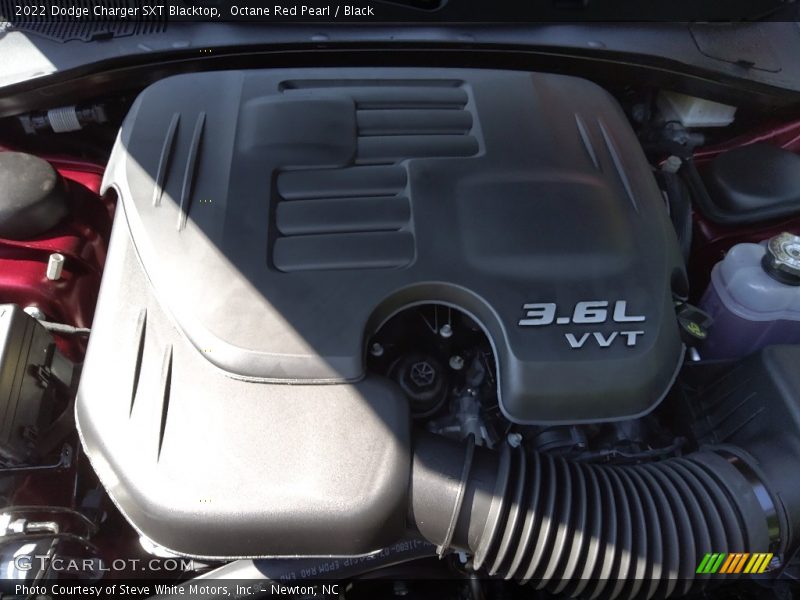Octane Red Pearl / Black 2022 Dodge Charger SXT Blacktop