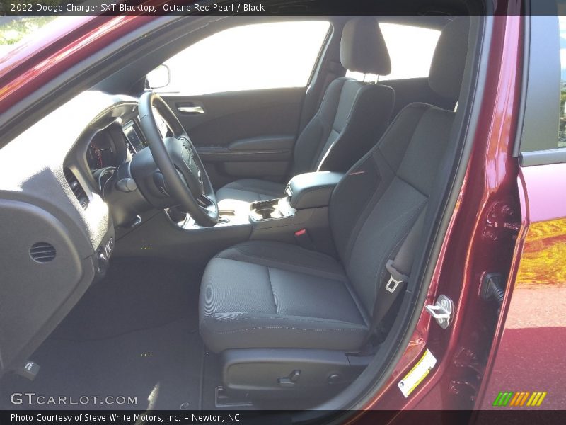 Octane Red Pearl / Black 2022 Dodge Charger SXT Blacktop