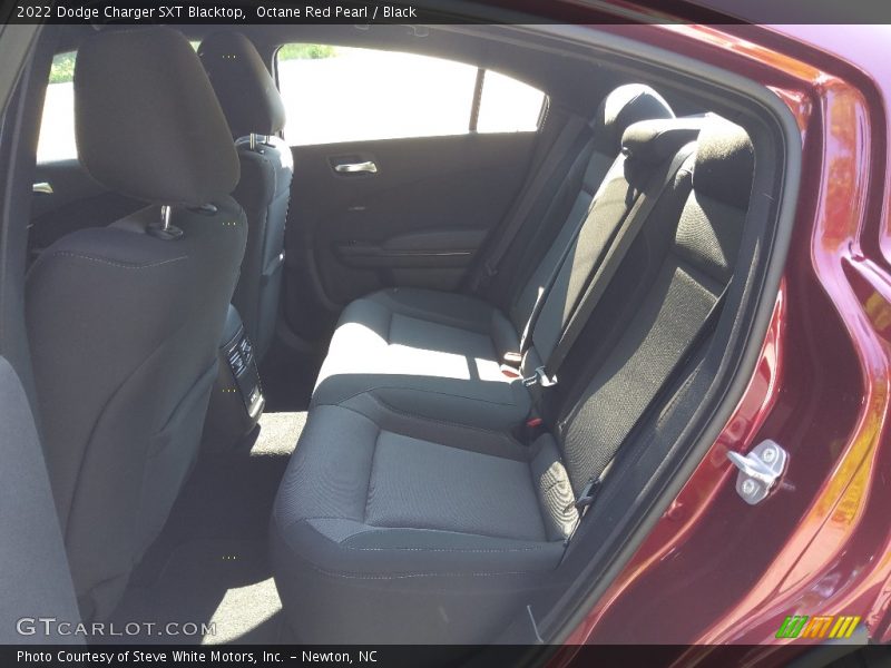 Octane Red Pearl / Black 2022 Dodge Charger SXT Blacktop