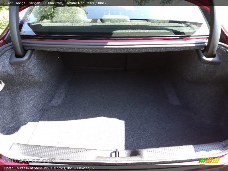 Octane Red Pearl / Black 2022 Dodge Charger SXT Blacktop
