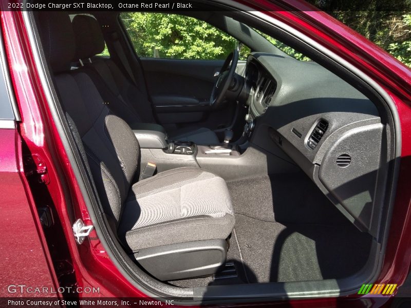 Octane Red Pearl / Black 2022 Dodge Charger SXT Blacktop