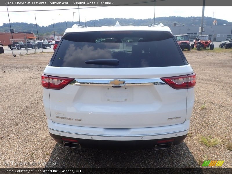 Summit White / Jet Black 2021 Chevrolet Traverse Premier AWD