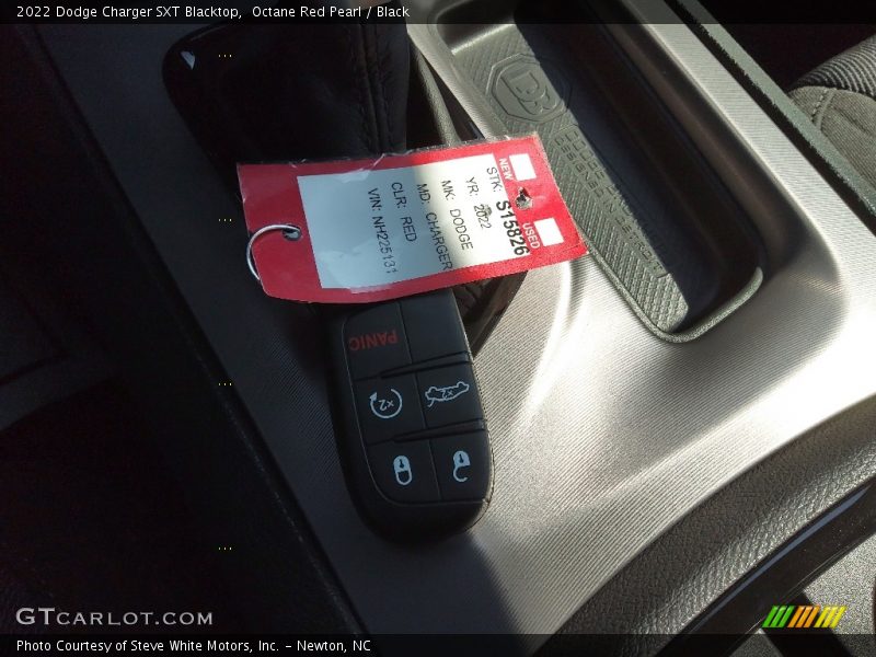 Octane Red Pearl / Black 2022 Dodge Charger SXT Blacktop