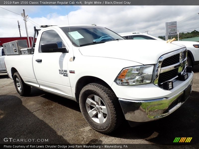 Bright White / Black/Diesel Gray 2019 Ram 1500 Classic Tradesman Regular Cab 4x4