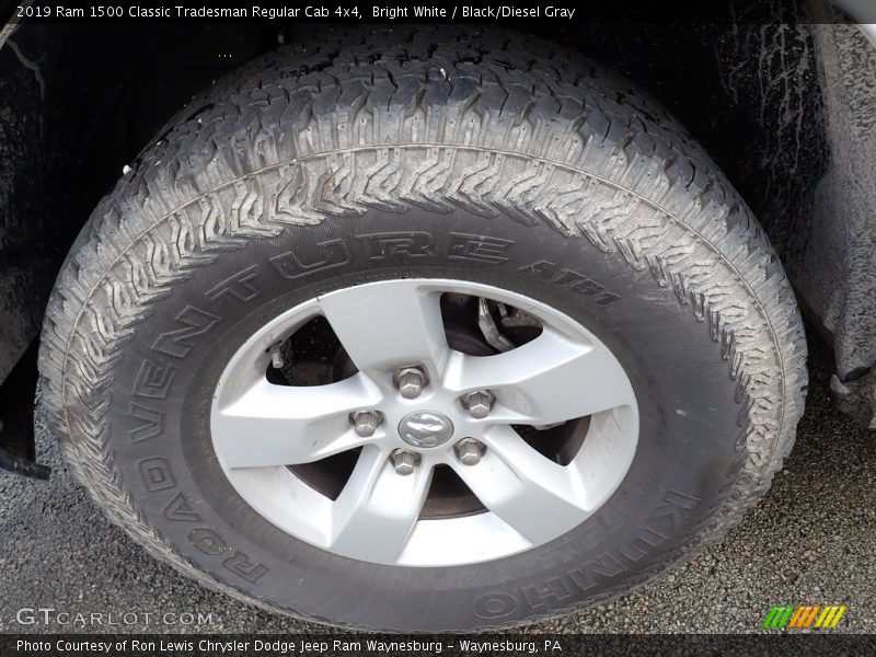 Bright White / Black/Diesel Gray 2019 Ram 1500 Classic Tradesman Regular Cab 4x4