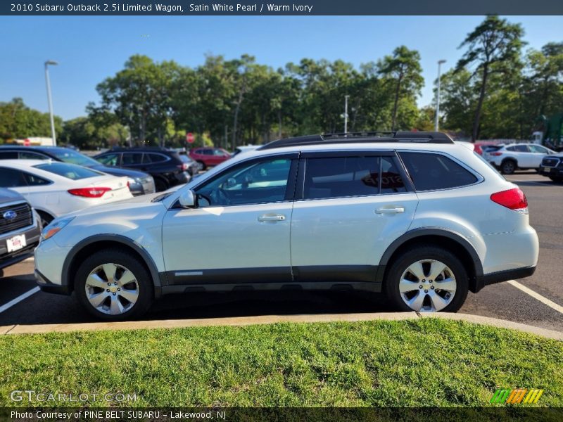 Satin White Pearl / Warm Ivory 2010 Subaru Outback 2.5i Limited Wagon