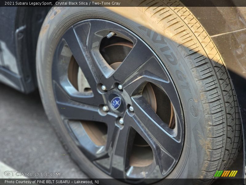 Crystal Black Silica / Two-Tone Gray 2021 Subaru Legacy Sport