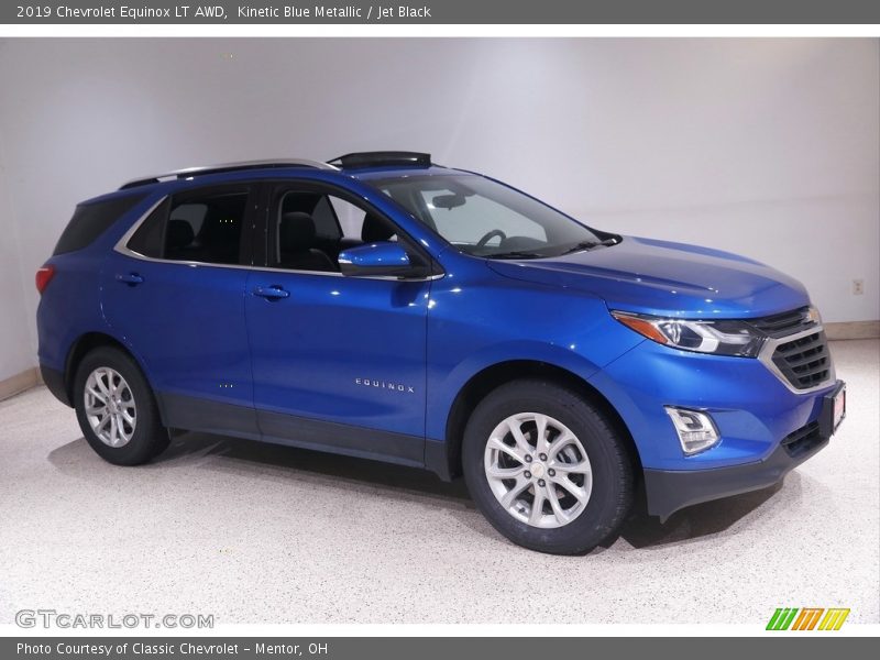 Kinetic Blue Metallic / Jet Black 2019 Chevrolet Equinox LT AWD