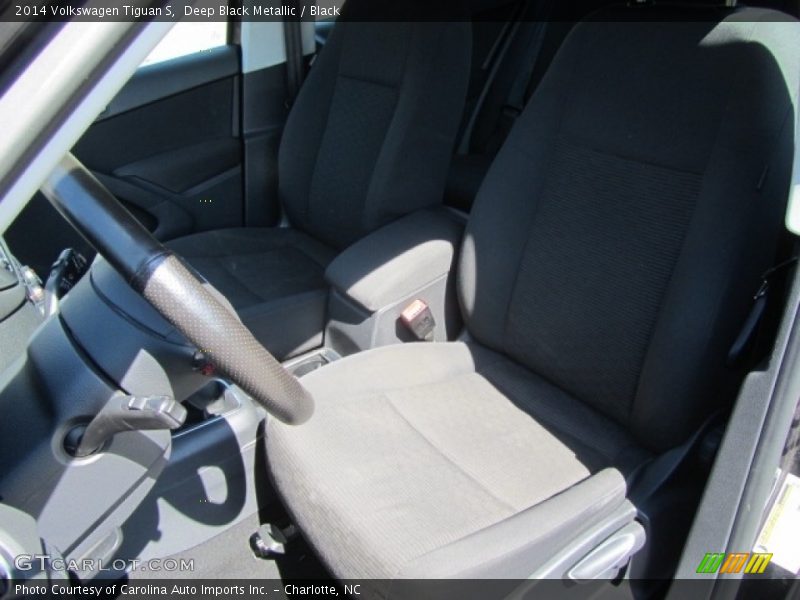Deep Black Metallic / Black 2014 Volkswagen Tiguan S
