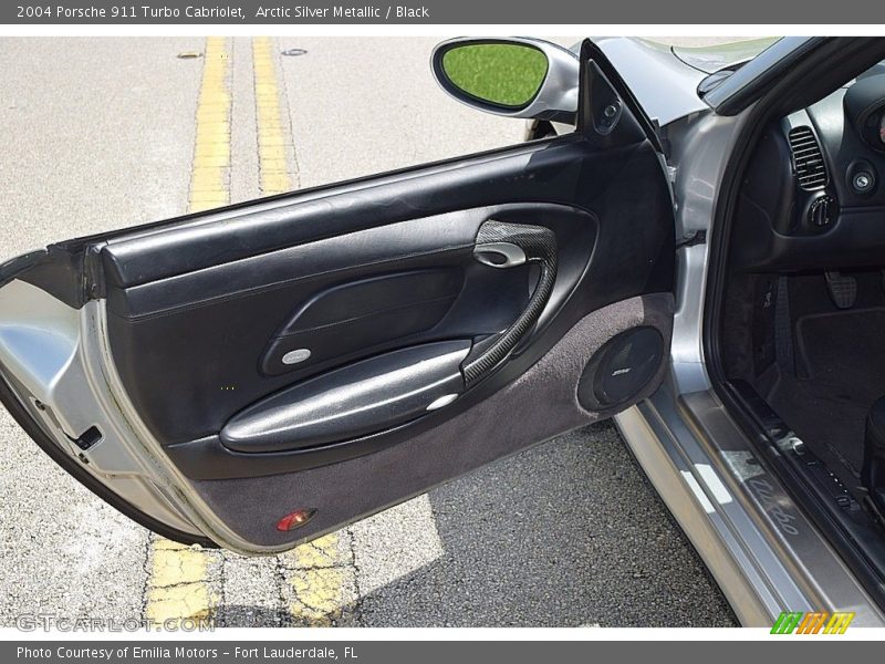 Door Panel of 2004 911 Turbo Cabriolet