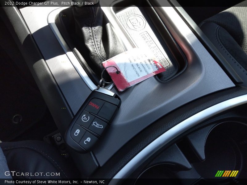 Pitch Black / Black 2022 Dodge Charger GT Plus