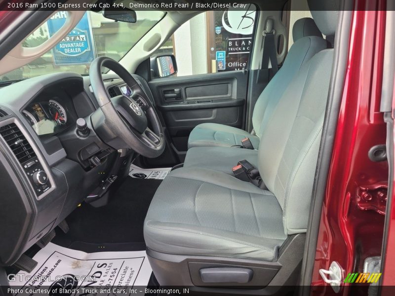 Delmonico Red Pearl / Black/Diesel Gray 2016 Ram 1500 Express Crew Cab 4x4