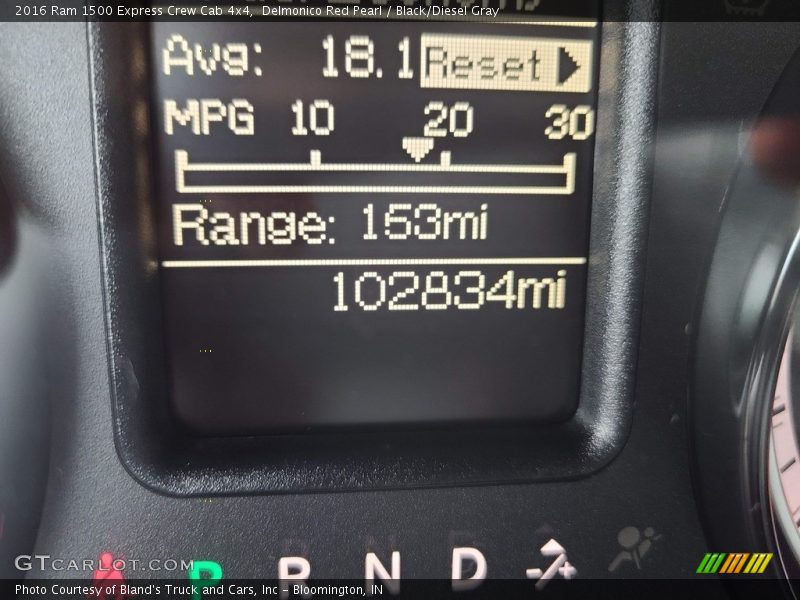 Delmonico Red Pearl / Black/Diesel Gray 2016 Ram 1500 Express Crew Cab 4x4