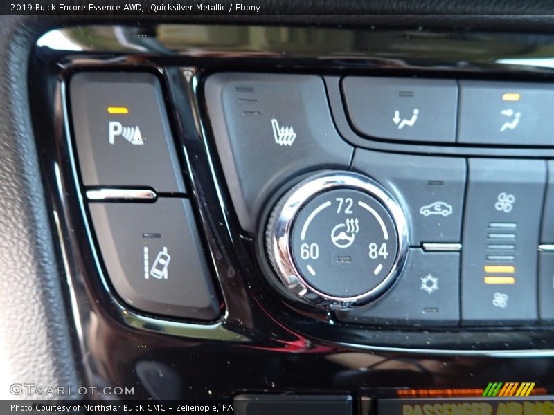 Quicksilver Metallic / Ebony 2019 Buick Encore Essence AWD