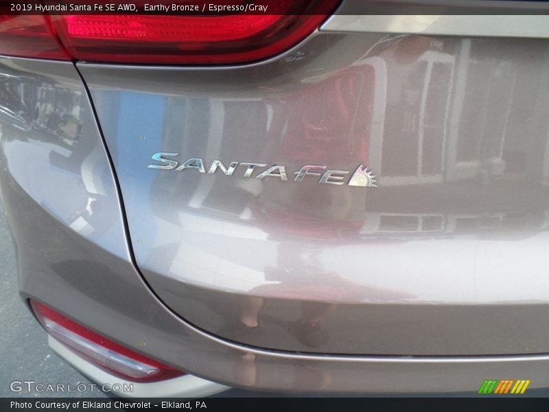 Earthy Bronze / Espresso/Gray 2019 Hyundai Santa Fe SE AWD