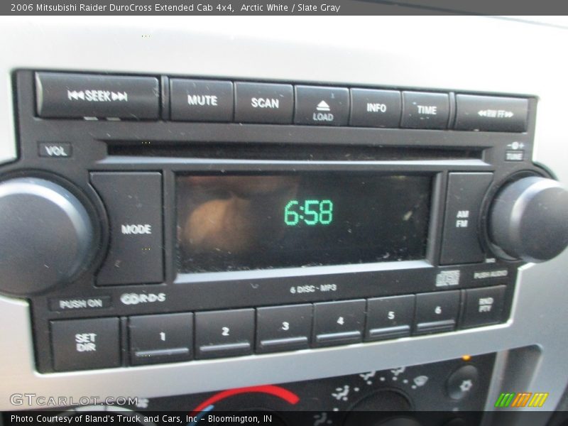 Audio System of 2006 Raider DuroCross Extended Cab 4x4
