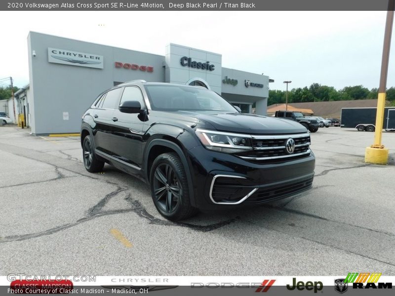 Deep Black Pearl / Titan Black 2020 Volkswagen Atlas Cross Sport SE R-Line 4Motion
